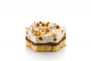 Cookie & Cream Hexagonal Bavarois (indent)